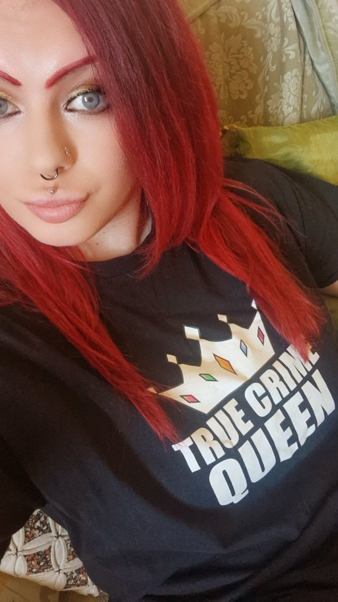 I'm always wearing my <a href="/emmakennytv/">Emma Kenny</a> merch. It's amazing ❤️ Emma is the True Crime Queen. Xxx