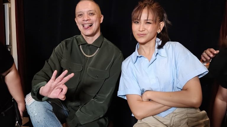 not sarah | slow tweet media