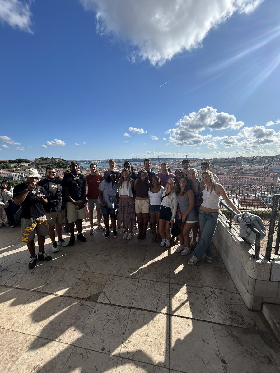 Scenes from Portugal with <a href="/TexasLonghorns/">Texas Longhorns</a>