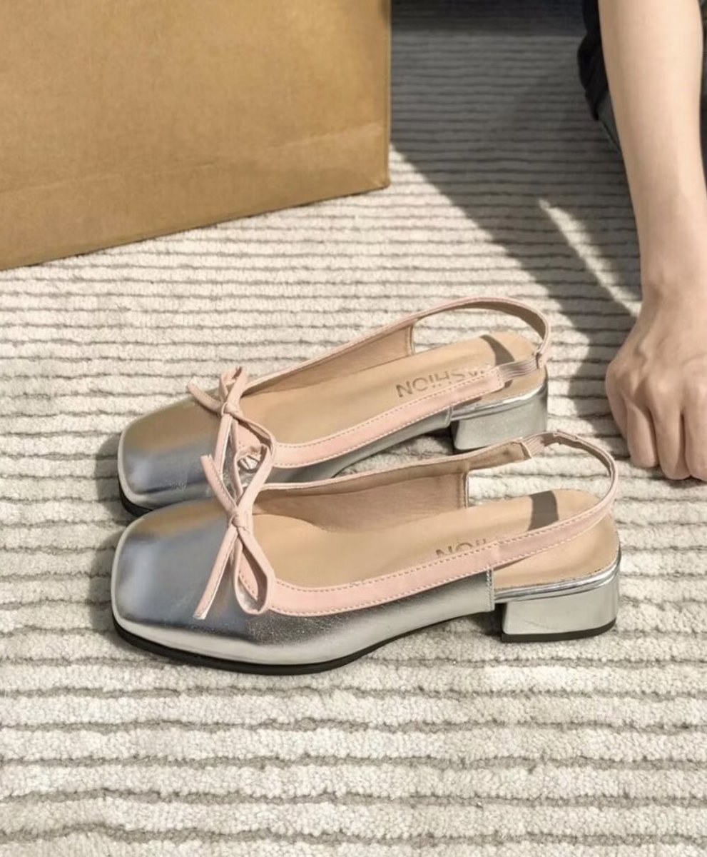 amnrmm's tweet photo. ส่งต่อรองเท้าแมรี่เจนสีเทาค่ะ size 36
ราคา 140 บาทรวมส่ง
สนใจสอบถามได้นะคะ🙇🏻‍♀️
#ส่งต่อรองเท้า #ส่งต่อรองเท้าส้นสูง #รองเท้าส้นสูง #ส่งต่อรองเท้ามือสอง #ส่งต่อ #ส่งต่อเสื้อผ้า #เสื้อผ้ามือสอง #เสื้อผ้ามือสองราคาถูก #รองเท้ามือสอง #ส่งต่อแมรี่เจน https://t.co/L19koo8yDO