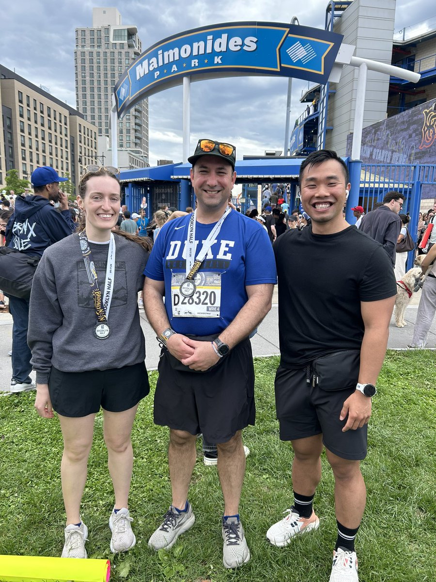 Maimonides Urology Residency (@maimourology) on Twitter photo Great day for a race! #RBCBrooklynHalf
Congrats to PGY2 <a href="/UroloGina/">Gina DeMeo, DO</a>, attending <a href="/aschulman01/">Ariel Schulman</a>, and PGY1 <a href="/ed_pees/">Edward Wu</a> ✨ Great day for a race! #RBCBrooklynHalf
Congrats to PGY2 <a href="/UroloGina/">Gina DeMeo, DO</a>, attending <a href="/aschulman01/">Ariel Schulman</a>, and PGY1 <a href="/ed_pees/">Edward Wu</a> ✨