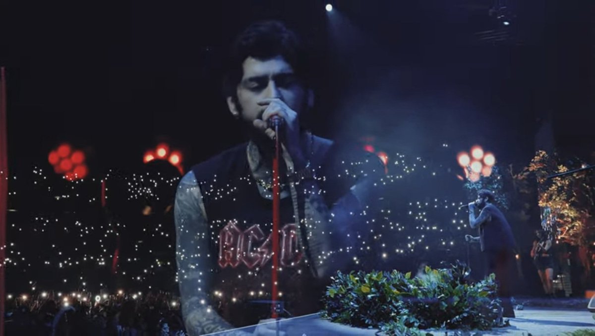 Crismtz_ahft's tweet photo. ERES GRANDE ZAYN MALIK✨️ lo orgullosa que estoy de todo lo que ha logrado💛 https://t.co/ZO2hMCfSmj