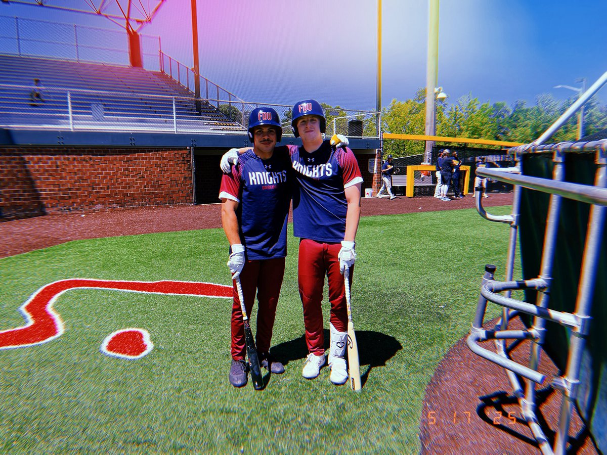 FDUKnightsBase's tweet image. let’s have some fun 🤟

#uKNIGHTED | #AEFT | #WTD