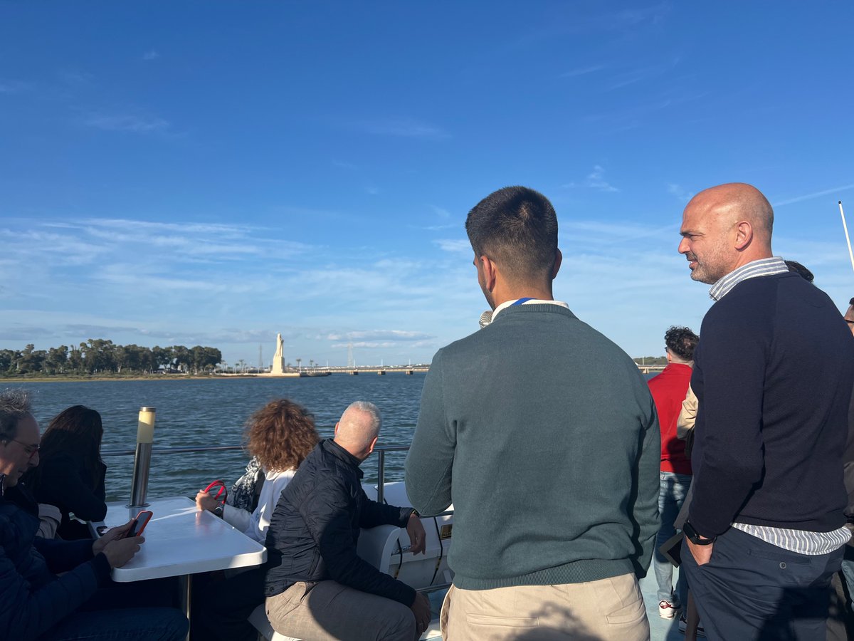 Encuentros Economía Pública tweet media