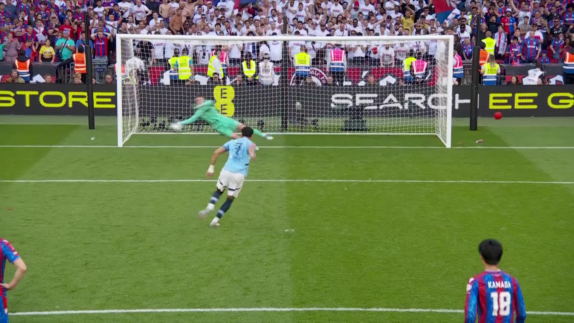 クリスタル・パレス FAカップ決勝選手用ジャケット クリスタルパレスが