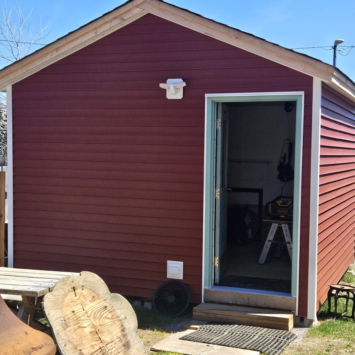 danielle putt tweet media