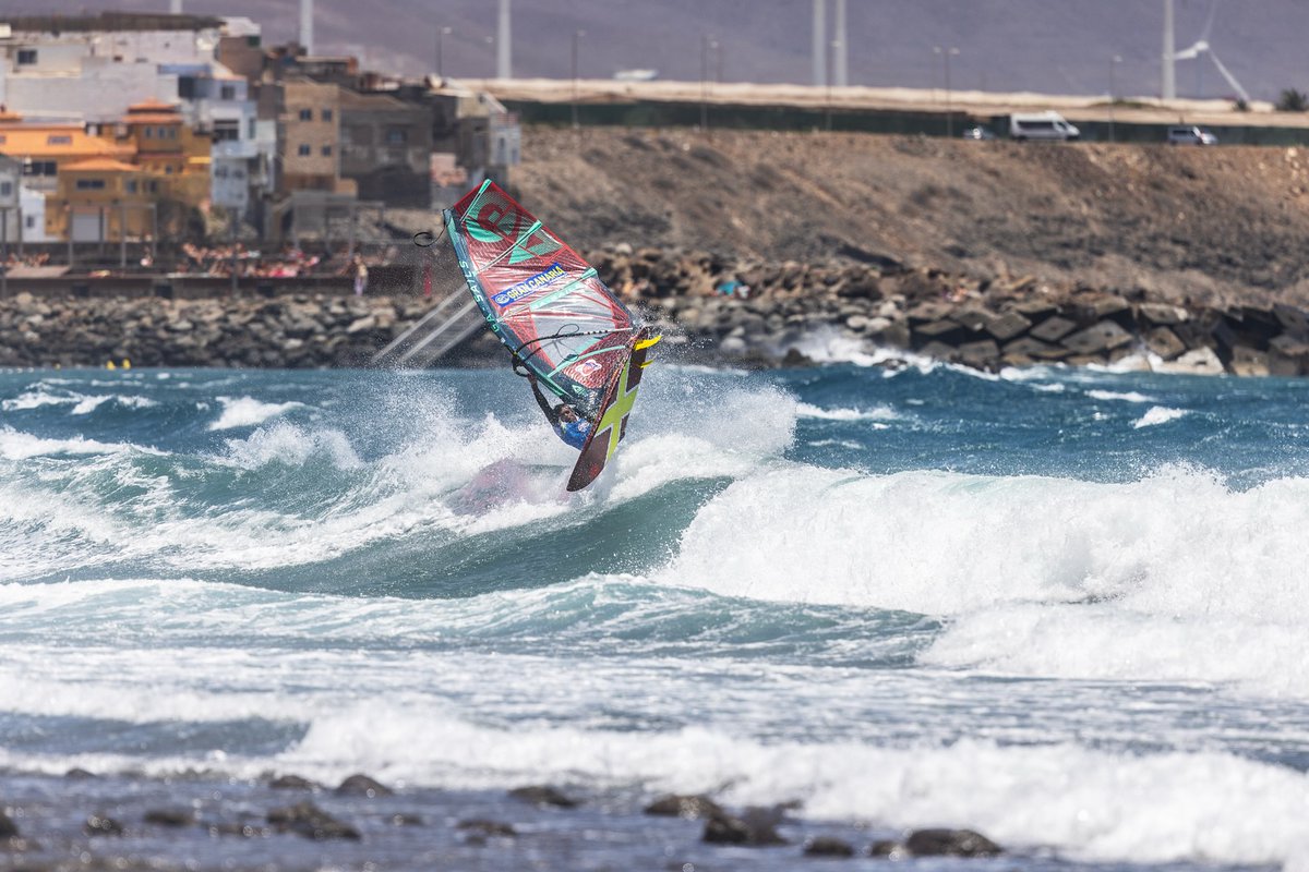 pwaworldtour's tweet photo. Who’s excited for some more of this in July?
📍 Pozo Izquierdo, Gran Canaria 🇪🇸
🗓️ 5th - 13th July
🌊 Part of the PWA IWT World Wave Tour
🤝 @world_wave_tour
#pwaworldtour #worldwavetour #pwarider #pwawave #wavesailing #windsurfing #windsurf https://t.co/Hby5CCkM5i