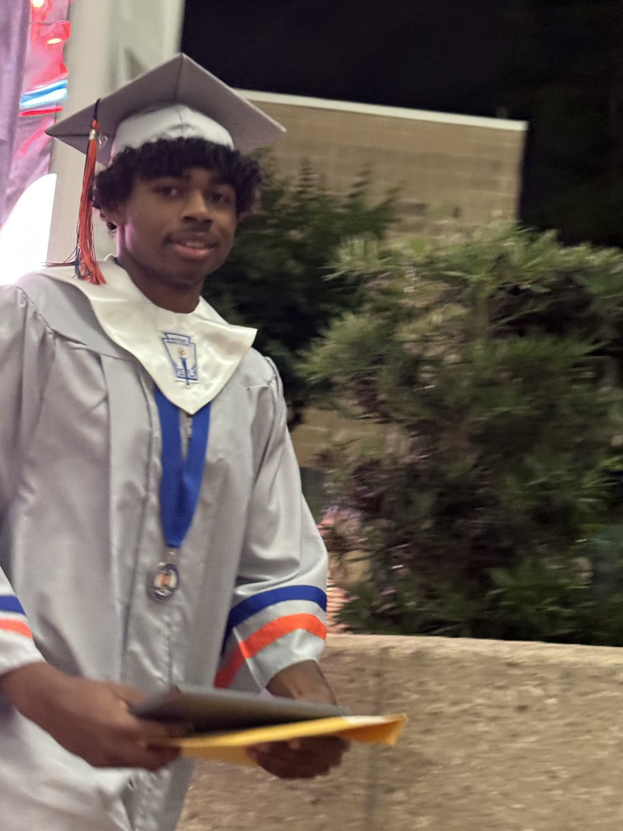 Thankful 🎓🙏🏽