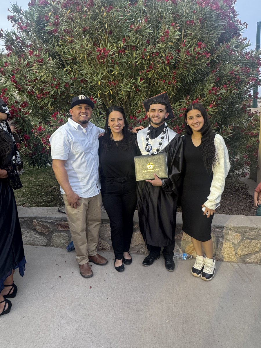 Micah’s EPCC Graduation! 💙🎓💚