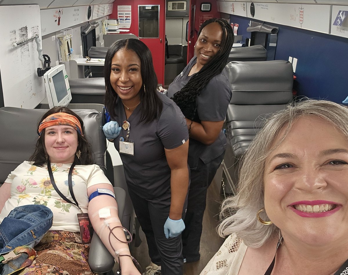 CherylSuzette's tweet photo. LifeSouth is at the @WoodstockAL Music Festival.  You can be a lifesaver! https://t.co/igOmBCN1f6