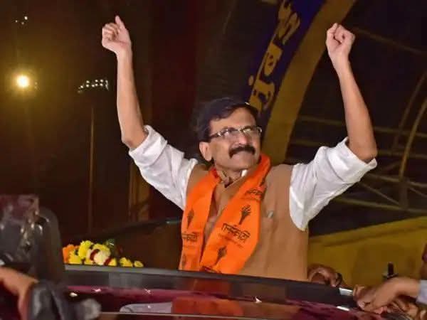 gurudaskaslkar9's tweet photo. हम गुंडे लोग है, जेल जाने से नही डरते..... श्री.संजय राऊत साहेब
#MP_SanjayRaut ji https://t.co/9CESREMI2J