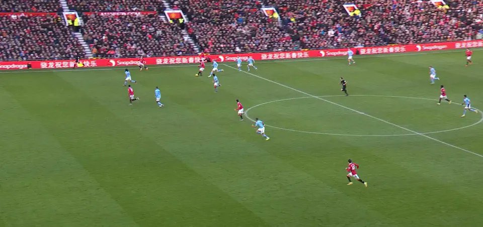 ewan10i's tweet image. Stuart Atwell refereeing a big Manchester City game, I wonder what could possibly go wrong!