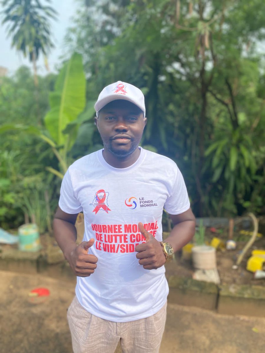 AnanginiElie's tweet photo. Chers jeunes en activité génitale, de grâce, n'ayez jamais des rapports sexuels occasionnels sans préservatif.
#StopVIH
#Onusida
#survepiVIH 🎗️🇨🇩
Bon weekend
Cordialement ! https://t.co/YM3MgtBmMi