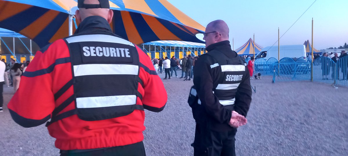 Vie et Lumière à Nevoy
A la veille de la clôture de la Convention évangélique, on enregistre aujourd'hui de nombreux départs.
Ce rassemblement 2025 s'est déroulé dans de très bonnes conditions et chacun a respecté ses engagements. Une belle édition !