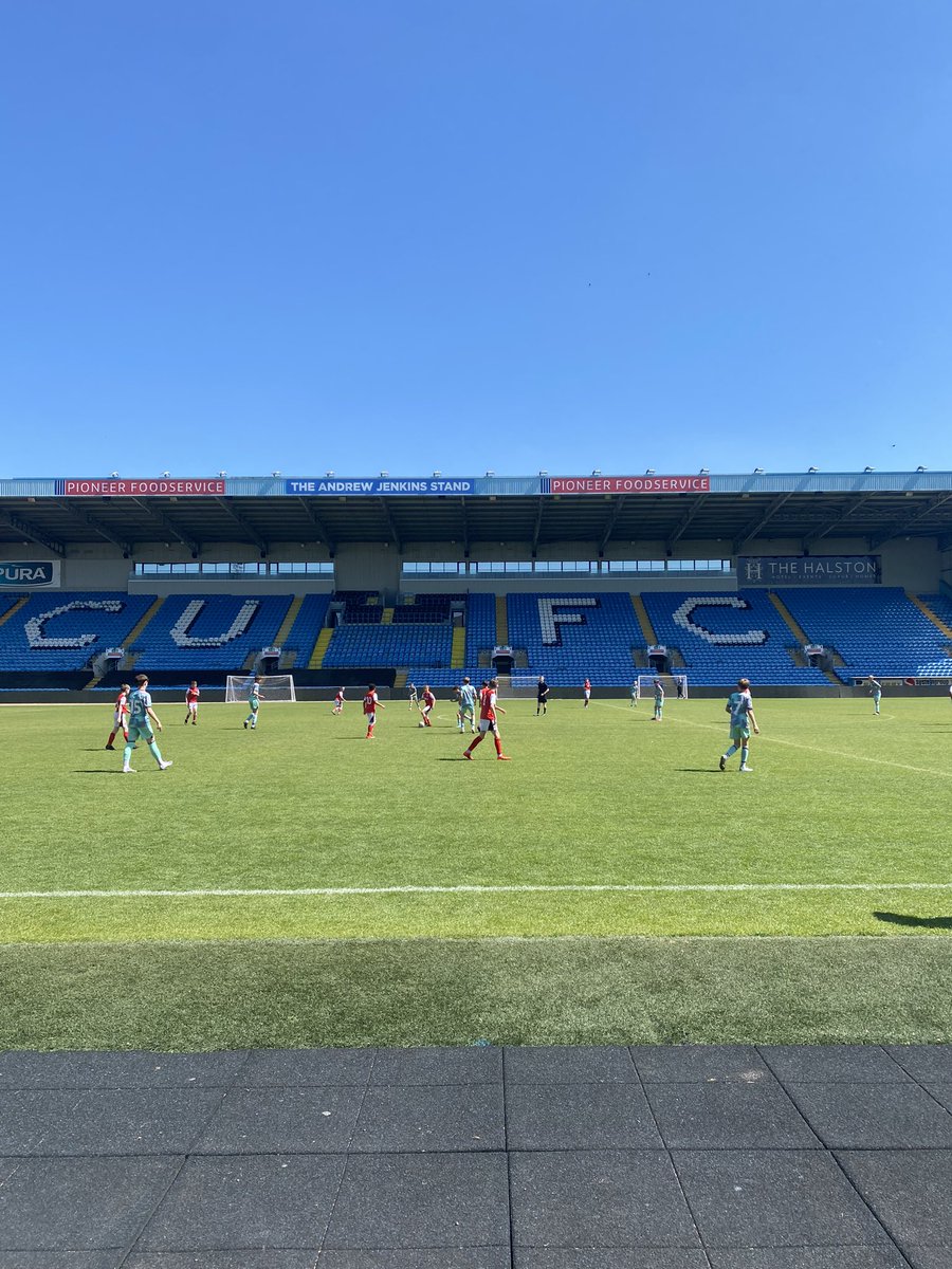 More fantastic Brunton Park experiences for the Under 9/10/13/15’s Academy teams v Fleetwood today! ⚽️🔵☀️

🔵 Brilliant Young Blues 🔵