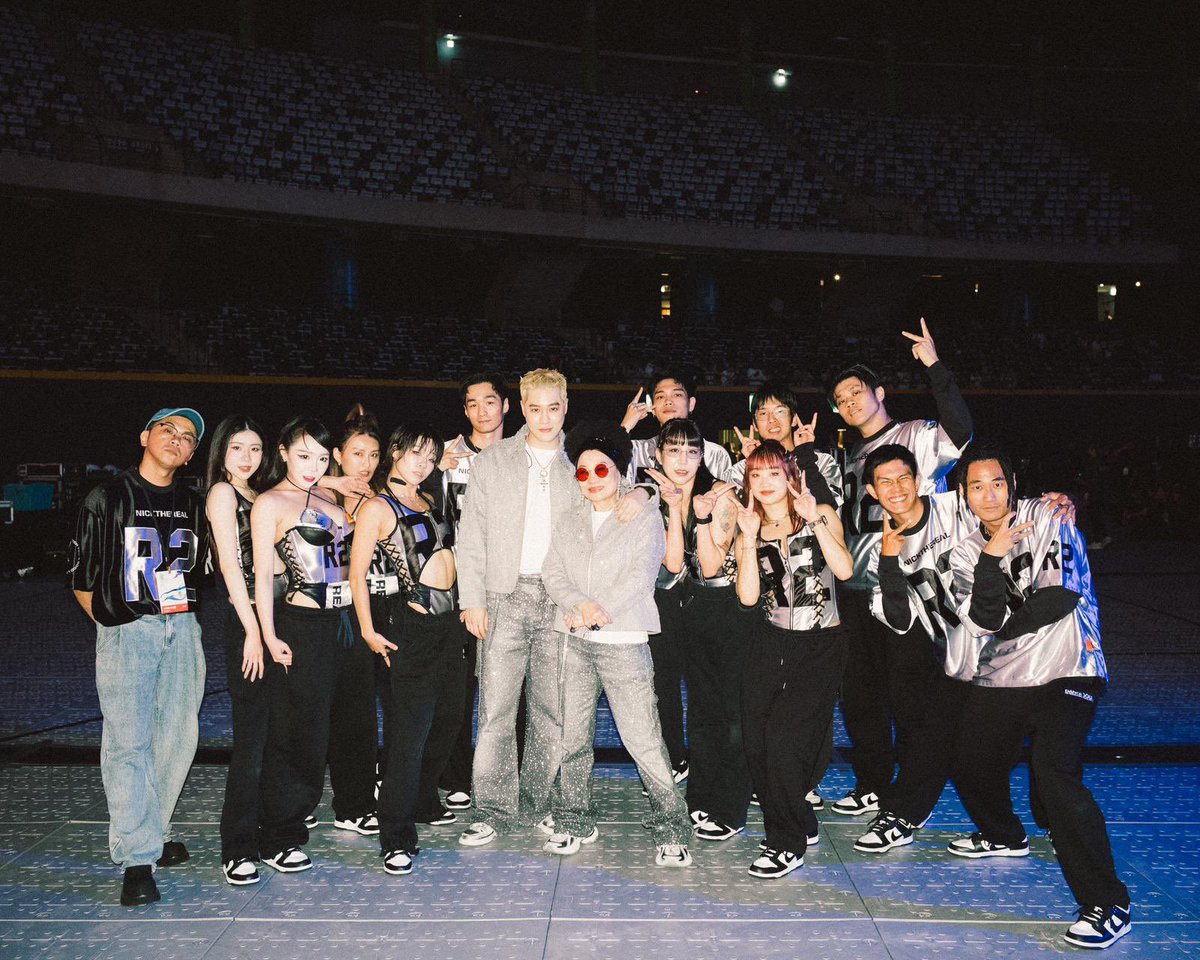 DaMove20's tweet photo. 💪🏻💪🏻💪🏻💪🏻順利下班

@zero.red_ @endless_wz @coffee_coffll @godtinker0803 @loyiiiiiiiiiii @squall_0104 @bigobaby @yu_ting114 @_lilytong @bluesister822 @nunuye1219 @hana__wei https://t.co/mjlmdHfolv