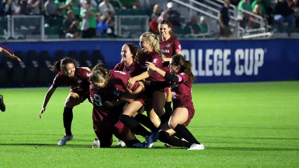 𝟒 𝐲𝐞𝐚𝐫𝐬 𝐚𝐠𝐨 𝐭𝐨𝐝𝐚𝐲...

𝐭𝐡𝐞 𝐁𝐫𝐨𝐧𝐜𝐨𝐬 𝐰𝐞𝐫𝐞 𝐜𝐫𝐨𝐰𝐧𝐞𝐝 𝐍𝐀𝐓𝐈𝐎𝐍𝐀𝐋 𝐂𝐇𝐀𝐌𝐏𝐒 🏆 

taking down Florida State 4-1 on penalties

#StampedeTogether