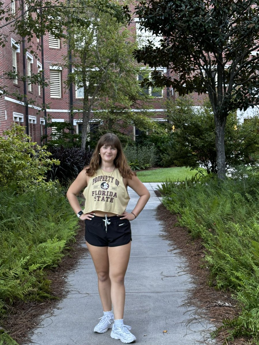 Kelly Mills Burke tweet media