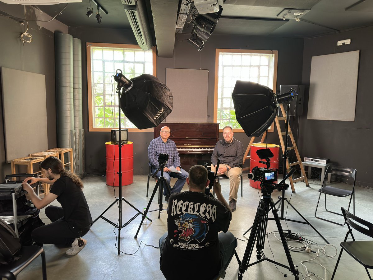 ekoknudsen's tweet photo. Iakovos Panagopoulos and I have started work in Corfu on a series of YouTube videos; assisted by Γιάννης Νοδάρας, Stavros Kozobolis and Xanthos Tsafalopoulos. The series, entitled Reclaiming Our Stories, will eventually also become a book. https://t.co/oBQobaw7E0