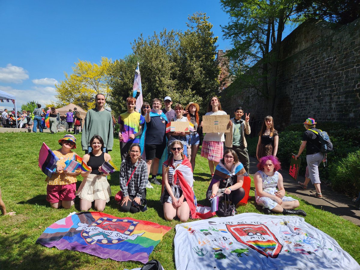 HideAndSeekExe's tweet image. Pride and Seek!! 🏳️‍🌈🏳️‍⚧️

A huge thank you to everyone who joined us at Pride this year, we had a great time marching and hope you did too!! Always remember you are valued and loved ❤️

@ExeterPride
#pride #exeterpride #transrights #protecttranskids #lgbtqia