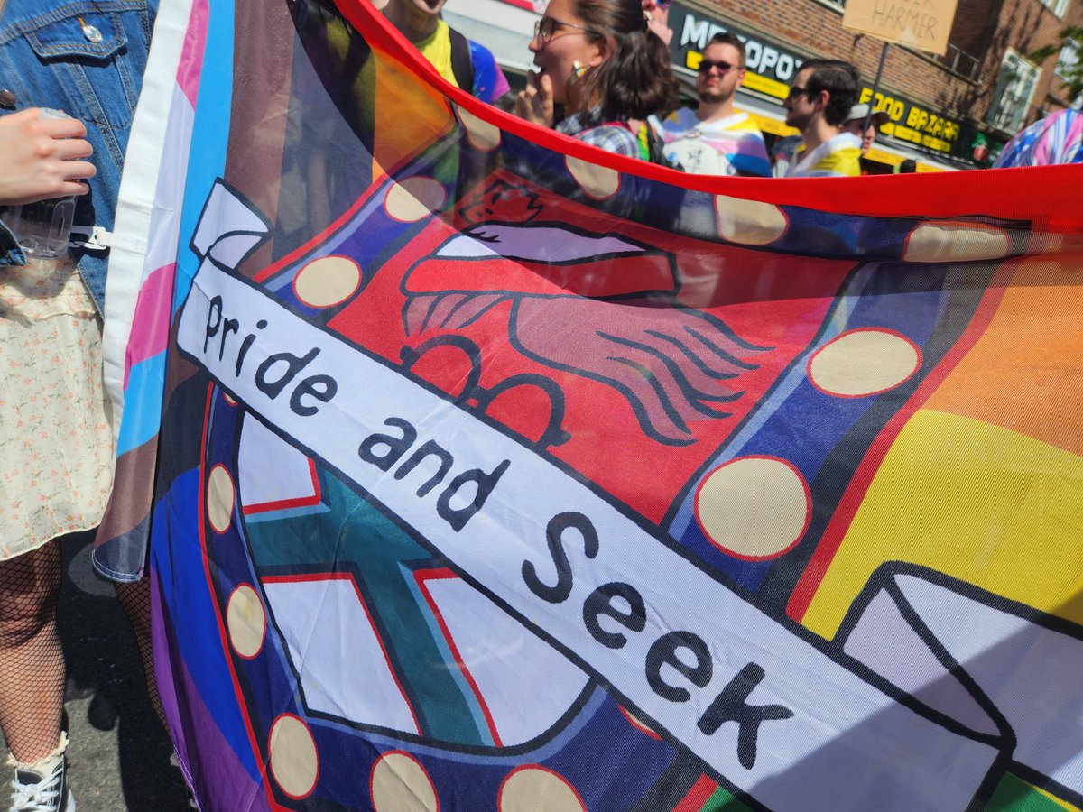 HideAndSeekExe's tweet image. Pride and Seek!! 🏳️‍🌈🏳️‍⚧️

A huge thank you to everyone who joined us at Pride this year, we had a great time marching and hope you did too!! Always remember you are valued and loved ❤️

@ExeterPride
#pride #exeterpride #transrights #protecttranskids #lgbtqia