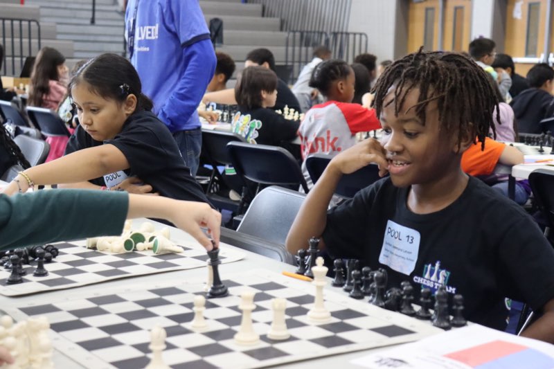 disdactivities's tweet image. The tournament is in full swing! Our 573 K–2 players are showing incredible focus and sportsmanship, while workshop students are mastering their first moves. A big shoutout to our volunteers and leaders making this a day to remember! #DallasISDChess
#GetInvolved
#WeGotYouCovered