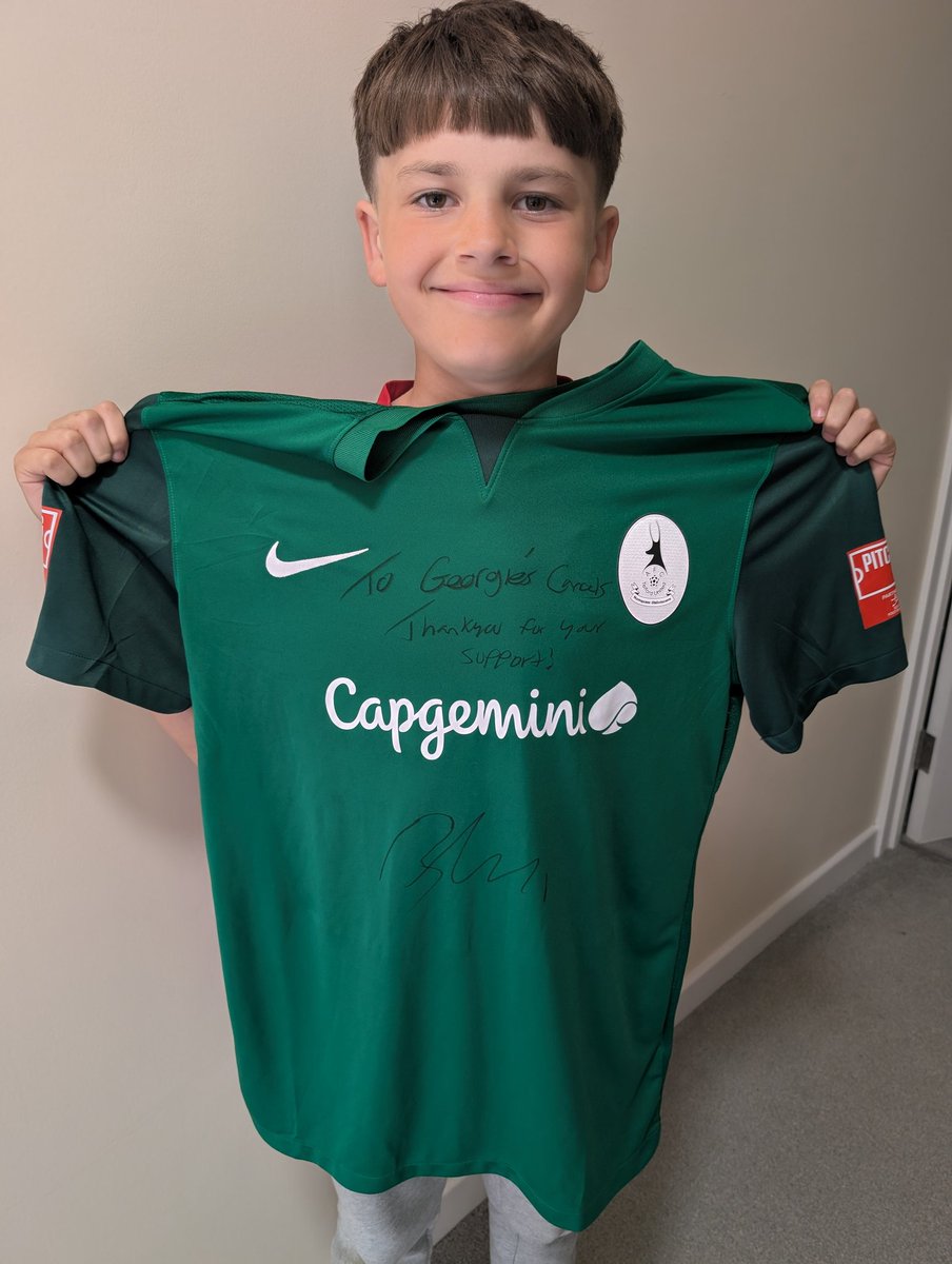 Michael Loach tweet media