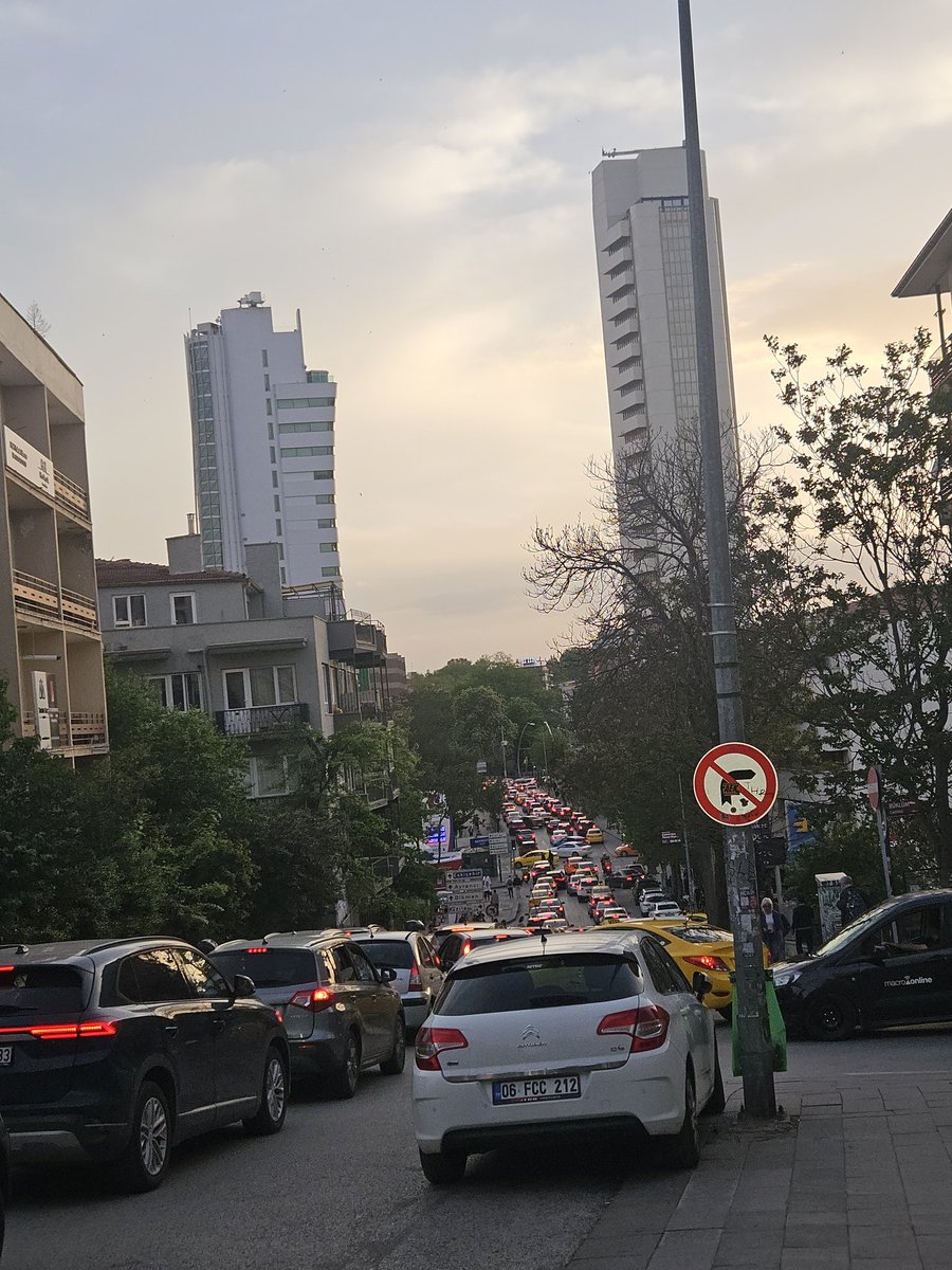 _cngumuut's tweet photo. Abi ankara yeaaağğğğğ https://t.co/NfJ5VVDoa2