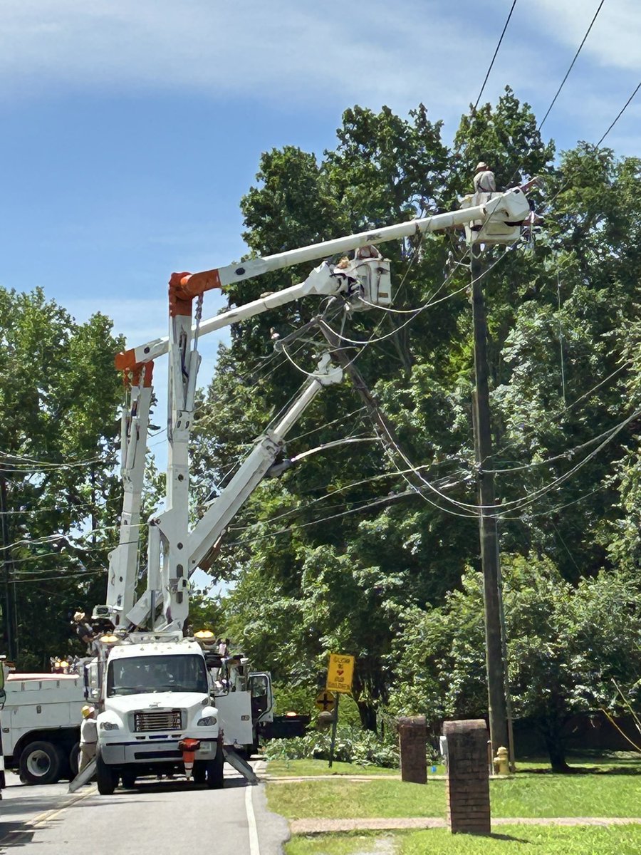 Nashville Electric Service tweet media