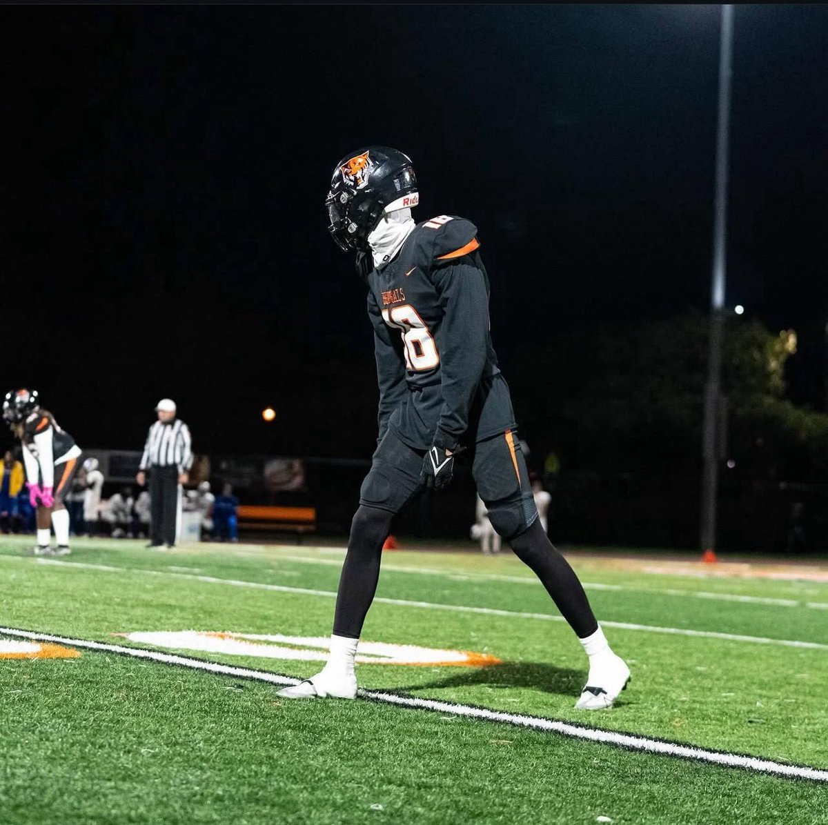 -6’3 170lbs WR/ATH
-3 Years of eligibility remaining(Redshirt Eligible)
-2412479062(NCAA ID)
-Started 7 games as a true freshman (2023)