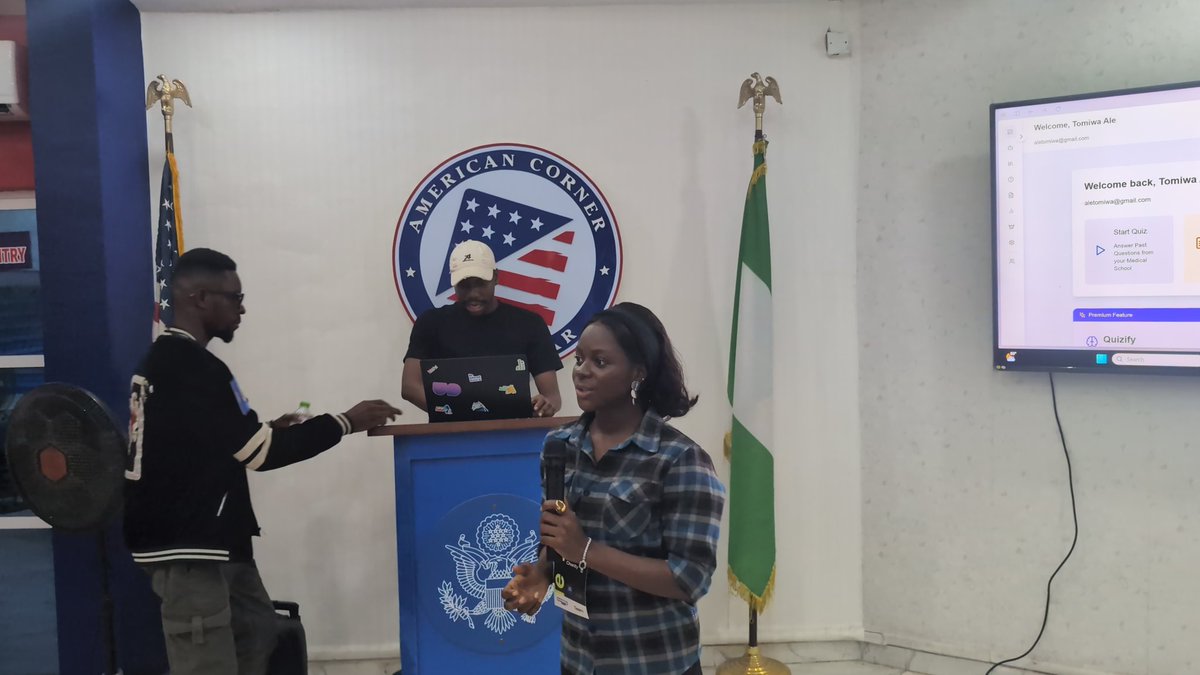 thegreatolu1's tweet photo. Went out preaching the Good news of MedQuiz @medquizapp https://t.co/6CQAneMWlI