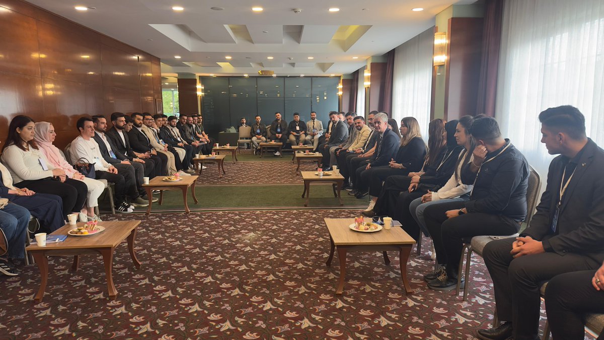 AkInsanHkl's tweet photo. Genel Başkan Yardımcımız
ve İnsan Hakları Başkanımız Prof. Dr. Hasan Basri Yalçın, Eğitim ve İstişare Kampımızda 81 İl Gençlik Teşkilatıyla bir araya geldi. https://t.co/L8UxrDbuBP