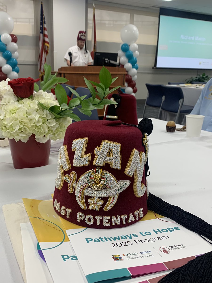 ShrinersFlorida's tweet image. Happy Saturday from sunny Miami! ☀️ Our nobles & ladies thoroughly enjoyed the Pathways to Hope event! Thank you, Jackson Health! @shrinershosp #affiliate @JacksonHealth #SaturdaySmile