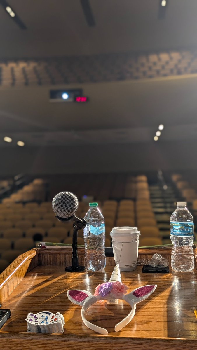 Going live in 15 <a href="/BSidesTampa/">BSides Tampa IT Security Conference</a> 🦄