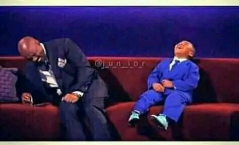 GibsonMuffinRSA's tweet photo. @Solphendukaa @KaizerChiefs Bathathe Sol 😂🤣 I see what you just did right there. Hoollaaa khosi ✌️ https://t.co/5IK407sBbq