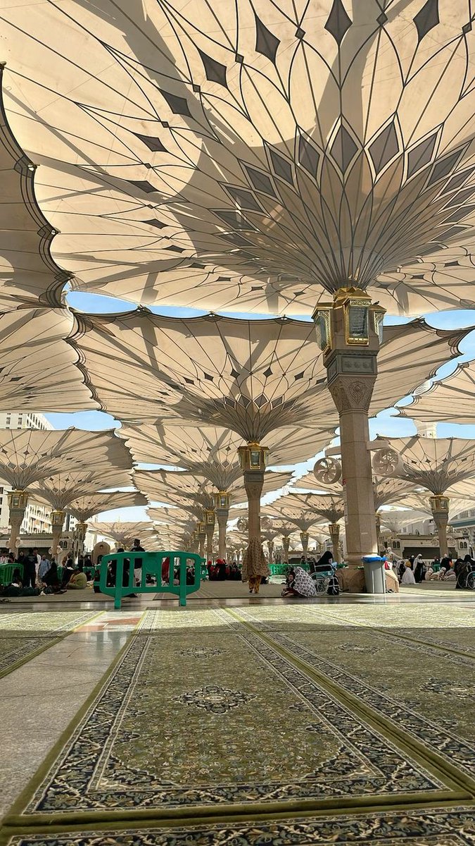 arab11__'s tweet photo. Prophet's Mosque, Medina https://t.co/kYtn2qK2af