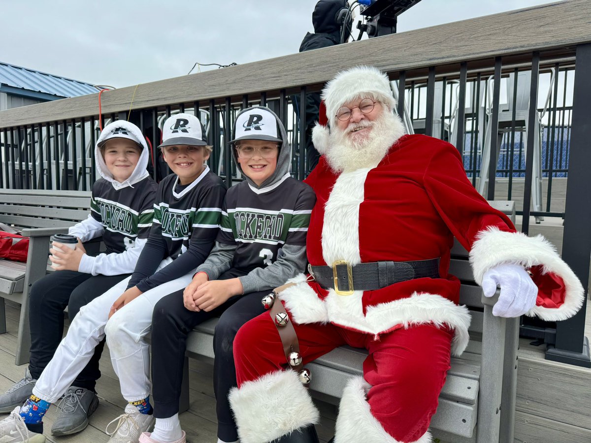 pacecarr's tweet image. Throw a hoodie on and come join me at #BaseballDayMN25 in Waconia. Four great games today; next one at 1. Even Santa made it out.
Interview photo: G1 MVP @MarsolekOwen of Duluth Marshall.