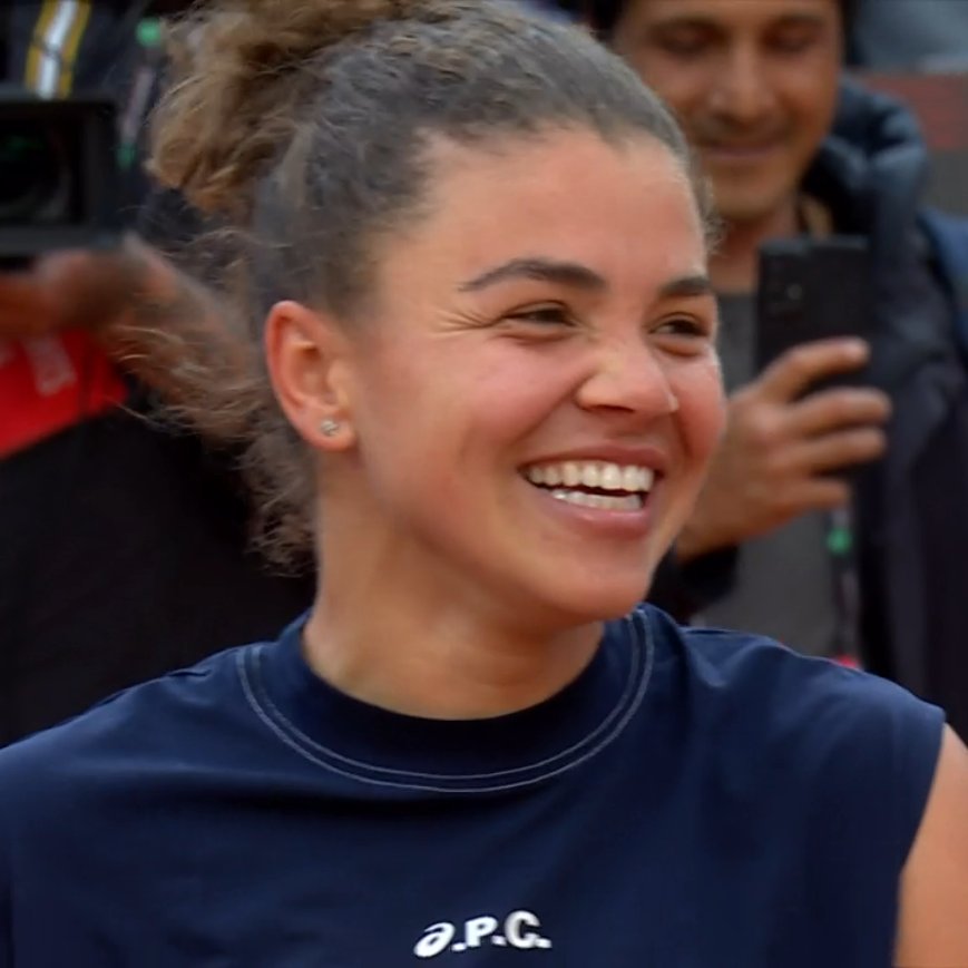 giovannipelazzo's tweet photo. - Campionessa a Dubai e a Roma
- Finalista a Roland Garros e Wimbledon
- Campionessa Olimpica in doppio
- Campionessa del mondo
- Finalista Slam e pluricampionessa 1000 in doppio
- N. 4 del mondo

Jasmine Paolini per sempre nella storia del tennis italiano 🇮🇹❤️ https://t.co/0VfYg9EYDc