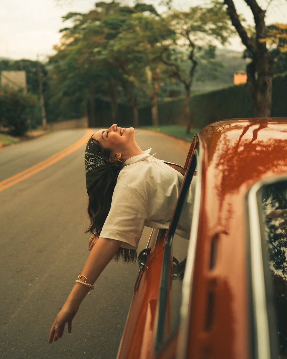 Recuerda: El que es feliz no jode a nadie, vive y deja vivir.

🌻🌿