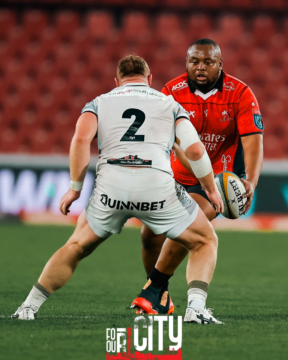 LionsRugbyCo's tweet photo. First 40 in snaps!
#LIOvOSP
#ForOurCity
@vodacom #URC | #HitsDifferent
#LionsPrideπ¦ https://t.co/GpEpkQMVsg