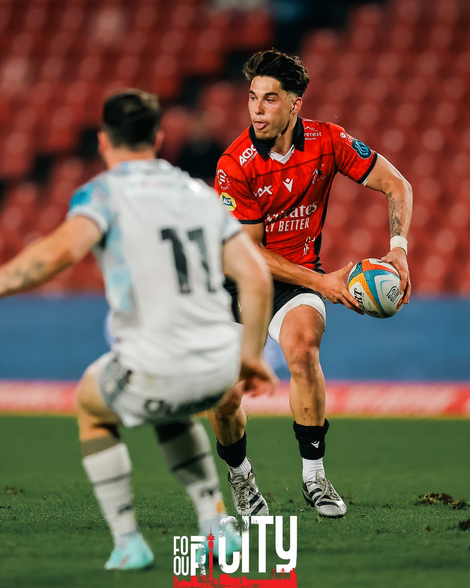 LionsRugbyCo's tweet photo. First 40 in snaps!
#LIOvOSP
#ForOurCity
@vodacom #URC | #HitsDifferent
#LionsPrideπ¦ https://t.co/GpEpkQMVsg