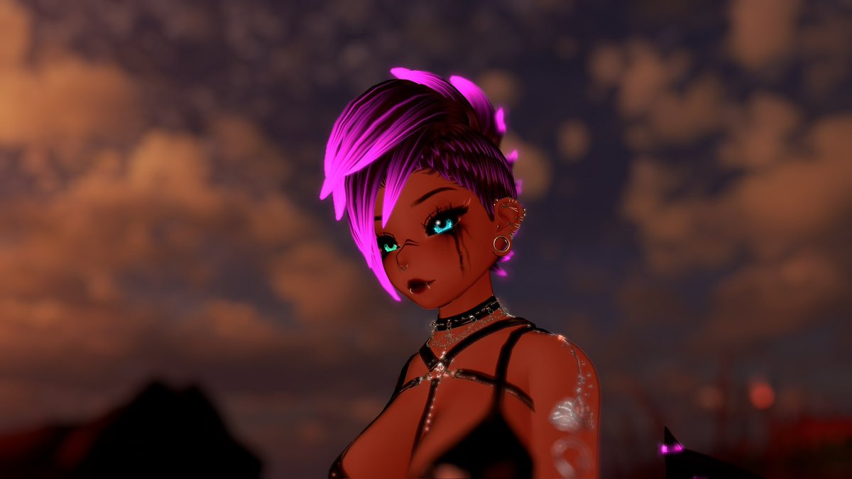 SaphiraDragonAD's tweet image. Vee is so stunning. You can find her at jinxxy.com/CrunchyFrajs/p…
#Vrchat #Avatar