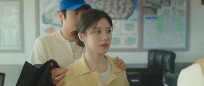 KworldFan's tweet photo. @kdrama_menfess Kasian bener Dr. Do Jaehak dikira scammer 😭😂
Untung ada Dowon 😅🤭 https://t.co/XYQtz1x1rs