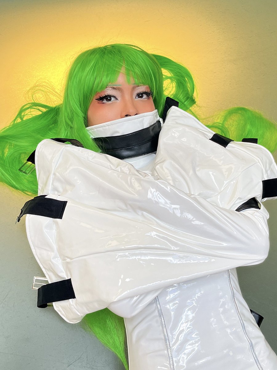 xkaiidth's tweet image. one of my dream cosplays 💚
C.C. for day 1 of ACEN !

#codegeass #AnimeCentral2025