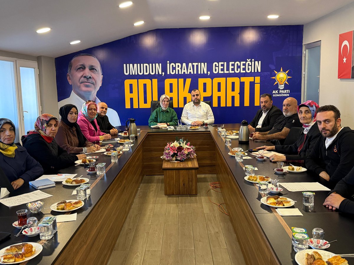 AkPartiGngren's tweet photo. Sosyal Politikalar birim başkanları toplantımızı, @nurcanonuruyan başkanlığında, İlçe başkanımız @dvrnyalcinkaya katılımları ile gerçekleştirdik

@abdullahozdemir 
@aslanyus https://t.co/QUAIVBjgkG