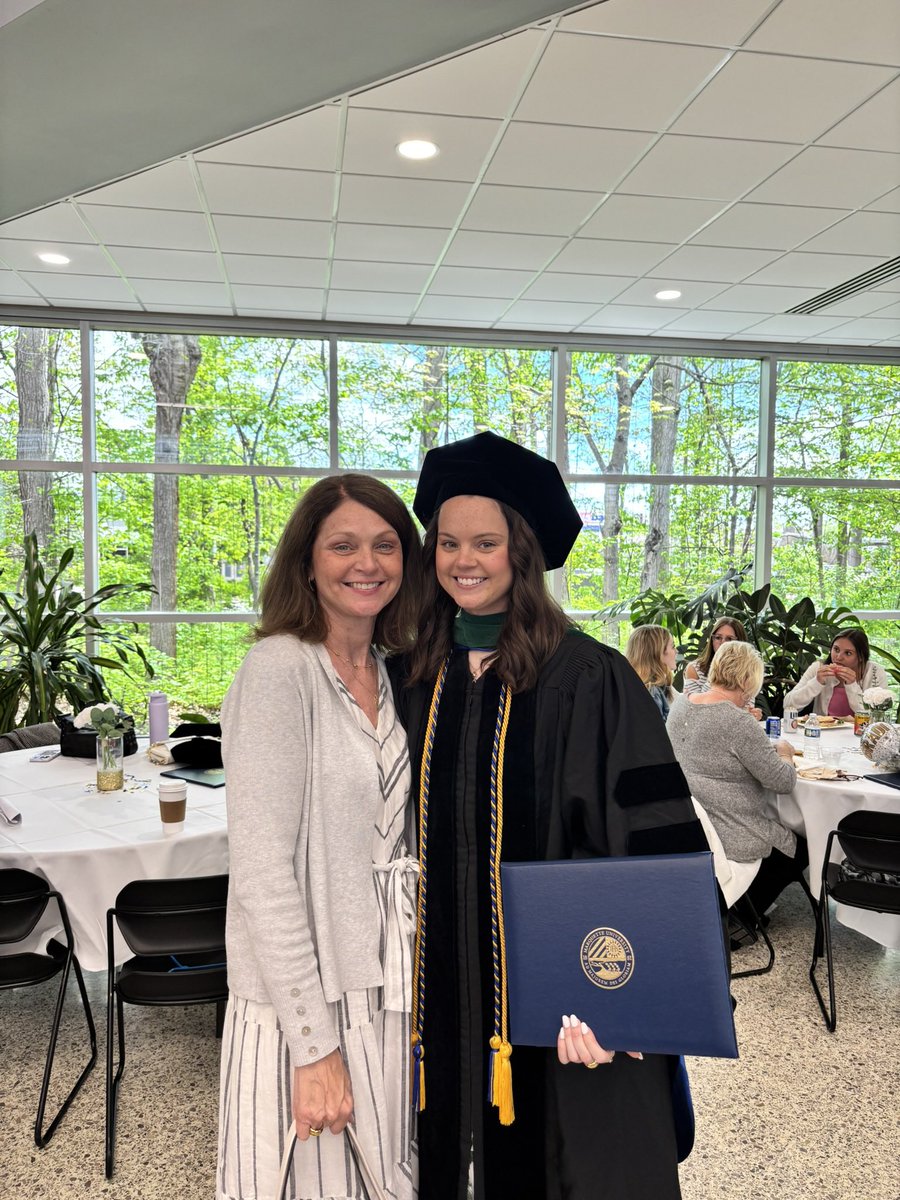 budzy44's tweet photo. Congrats to Emily Bud (SLU) and Nicole Bud (Marquette) - same day graduations!!! https://t.co/v1DGTa0I9Q