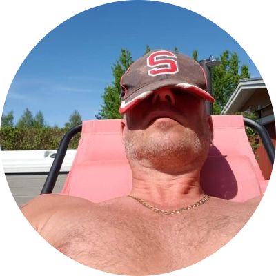 tedkruegers's tweet photo. @JuhaPekkarinen @SodertaljeSK Gör nått själv, istället för att ligga å sova i en solstol. https://t.co/GCRQEihuAG