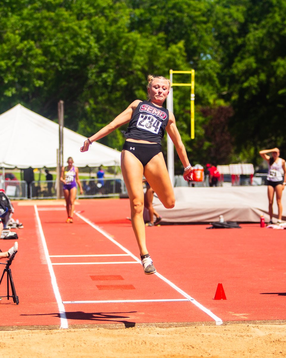 SEMOXCTF's tweet photo. Women's Long Jump Results
🥉Anna Thomason - 19' 2.75" - PR🎂
5th Molly Grohmann - 18' 6.75"
12th Kendall Holweg - 17' 7.50"
16th Krysta Miller - 16' 6.75"

#FeelinRowdy https://t.co/aeUW99J3M9