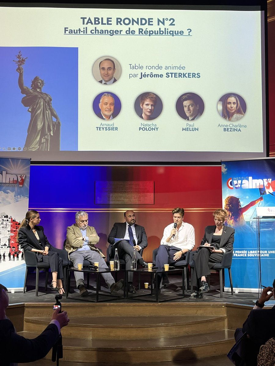 Paul Melun (@paulmelun) on Twitter photo Débat très enrichissant sur le thème : « faut-il changer de République ? ».
Plaisir d’échanger avec <a href="/NPolony/">Natacha Polony</a>, Anne-Charlène Bezina et Arnaud Teyssier ! Débat très enrichissant sur le thème : « faut-il changer de République ? ».
Plaisir d’échanger avec <a href="/NPolony/">Natacha Polony</a>, Anne-Charlène Bezina et Arnaud Teyssier !