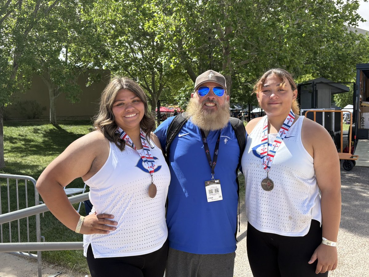 2nd and 6th place finish to start the day in shot!! #cavegirlthrows